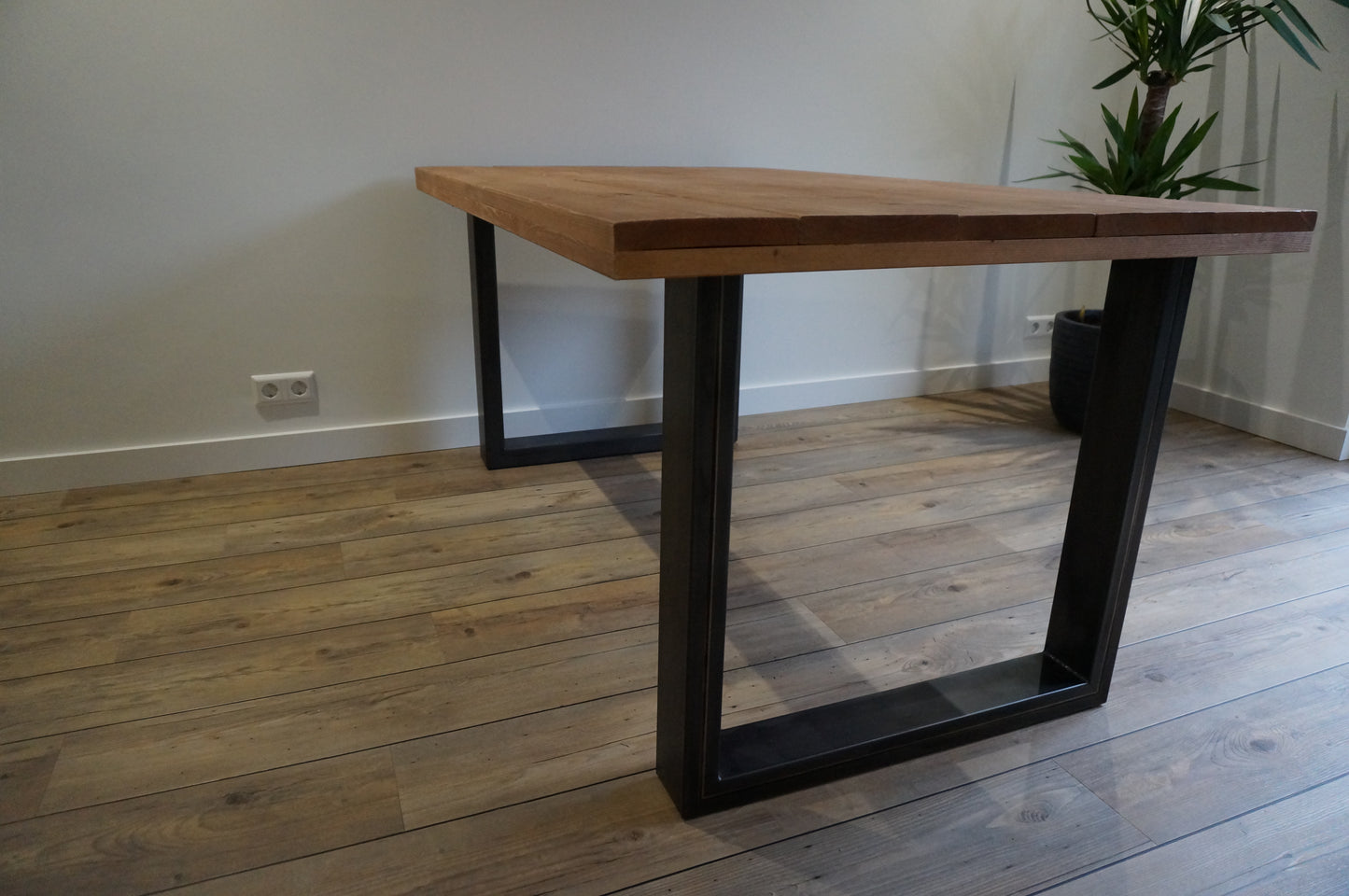 Steigerhouten eettafel