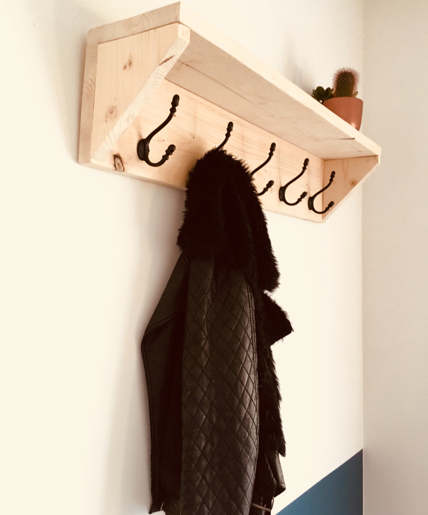 Steigerhouten kapstok