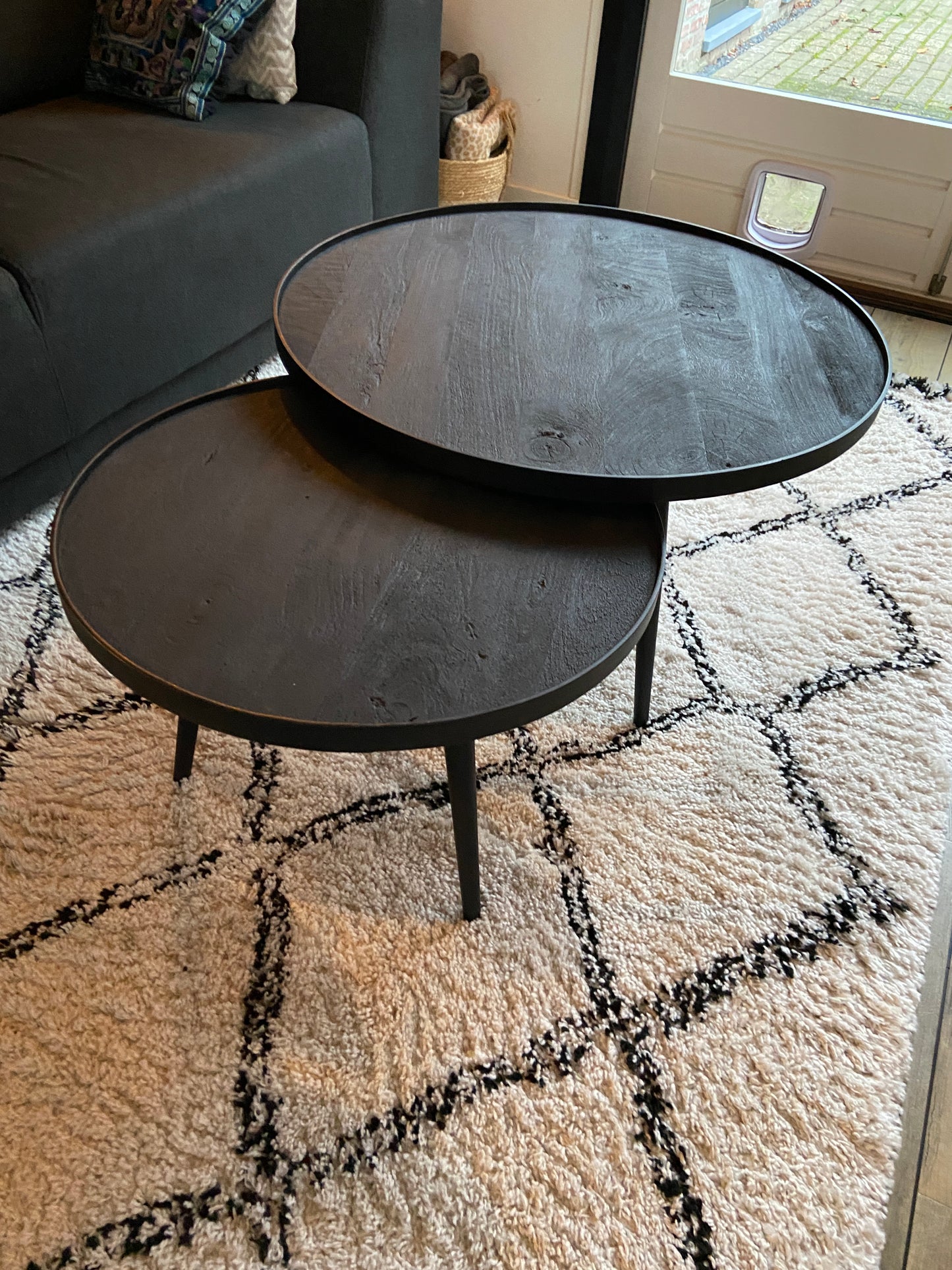 Blackline set ronde salontafels