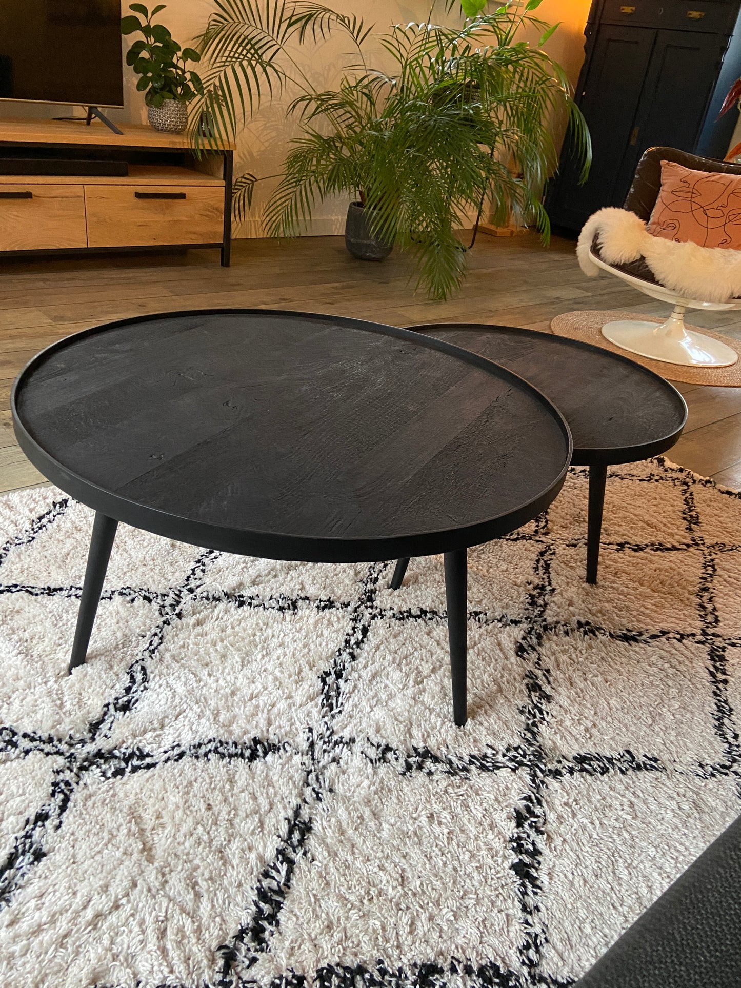Blackline set ronde salontafels